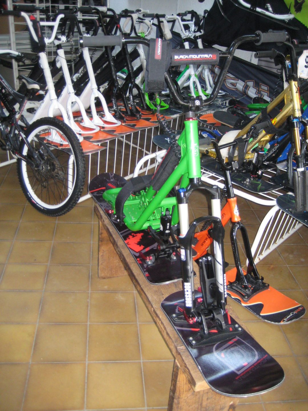 Snowscoot black mountain psyko FX 2015