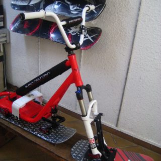 snowscoot black mountain torik fx 2017 rouge 2