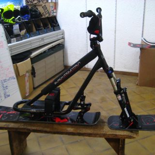 Snowscoot black mountain torik fx 2017