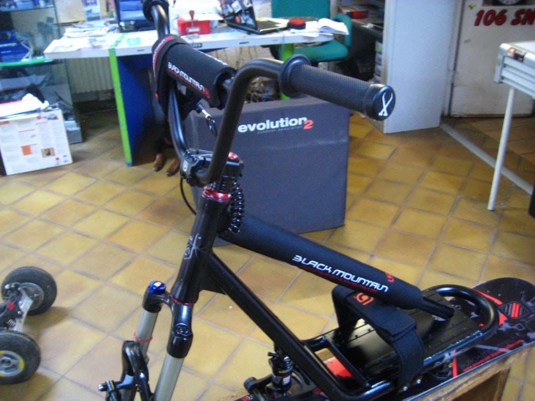 Snowscoot black mountain torik fx 2017 8