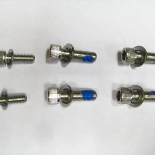 vis fixation snowscoot suspendu 2