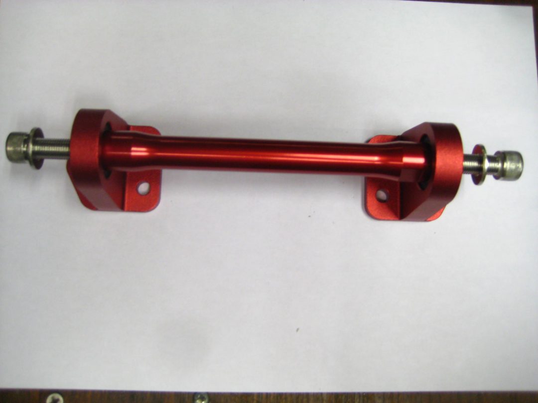 Système de Fixation de l'arrière du patin arrière pour snowscoot suspendu