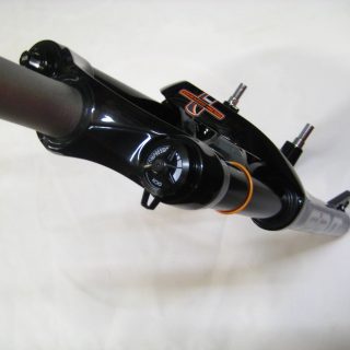 fourche haut de gamme rst first pour snowscoot suspendu 2