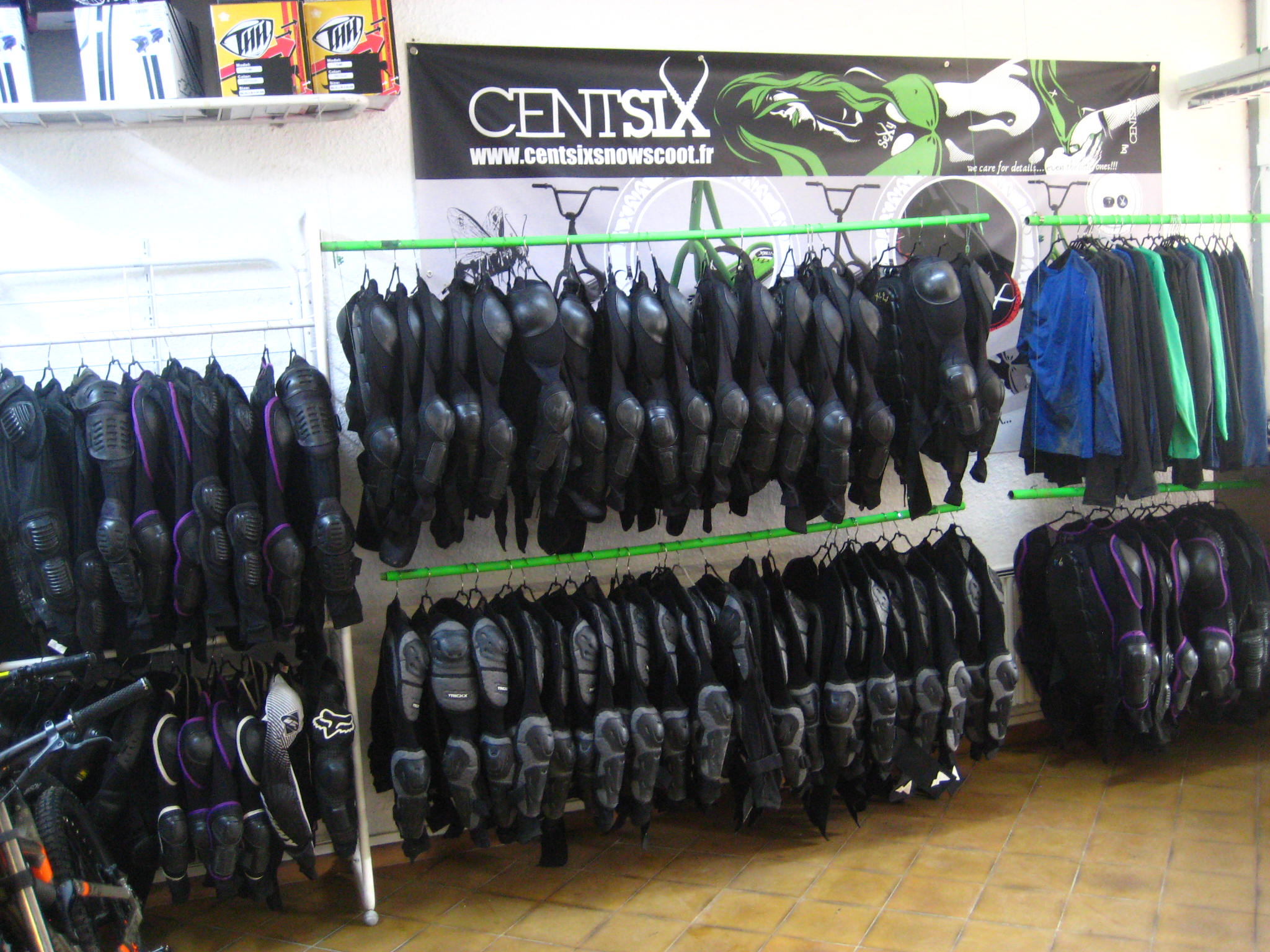 dainese sixsixone trickX protection centsix