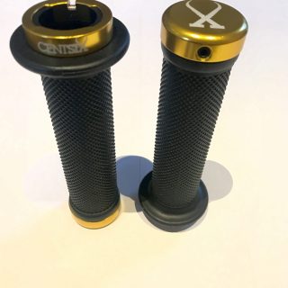 Poignées Centsix Noir:Or 3