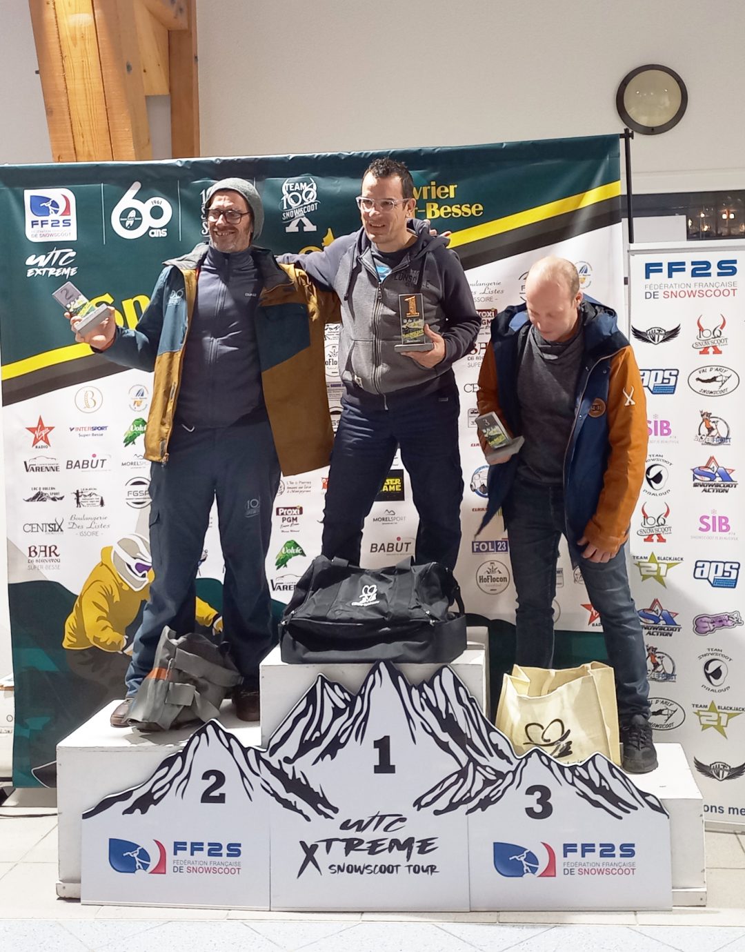 X'trème Snowscoot Tour 2022 Super-Besse, podium Descente