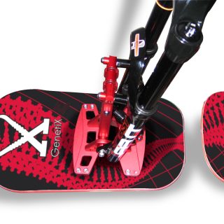 Snowscoot Centsix FSX 1.2 noir et board Centsix GenetiX rouge