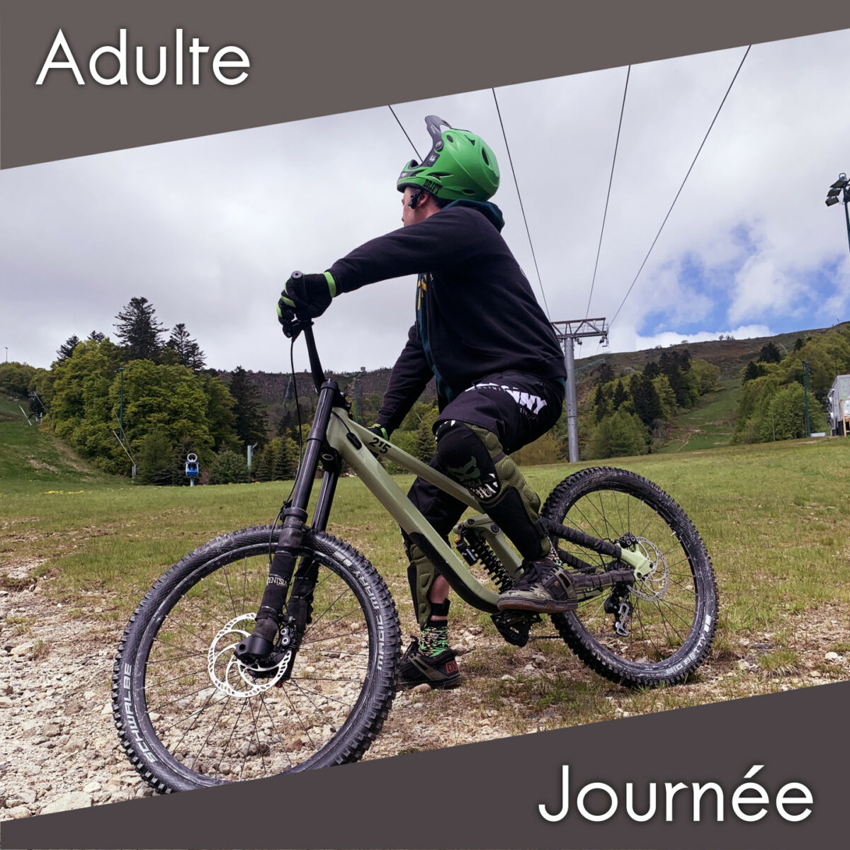 Réservation : Location de VTT de descente adulte journée à 115 €