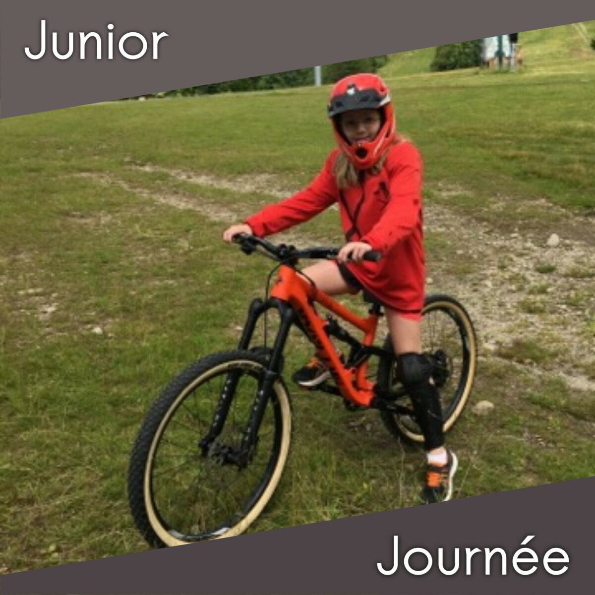 Réservation : Location de VTT de descente junior journée à 85 €