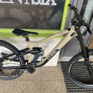VTT DH Cube Two 15 Pro L Occasion Retré Magasin – Image 2