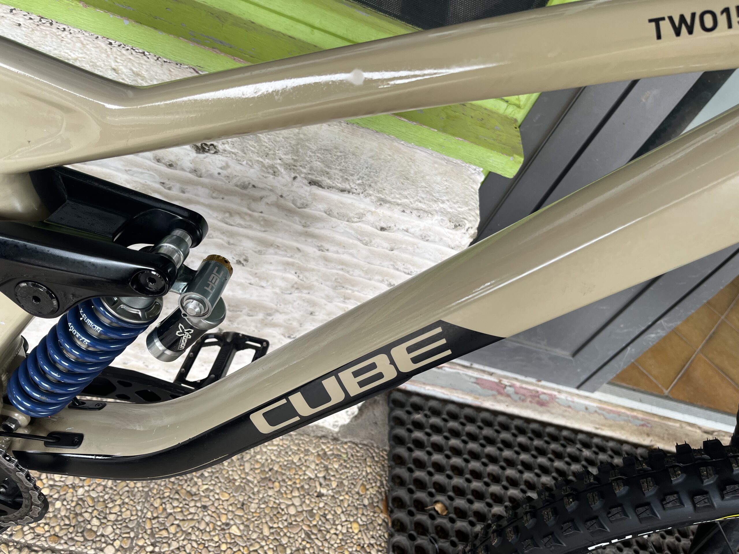 VTT DH Cube Two 15 Pro L Occasion Retré Magasin – Image 4