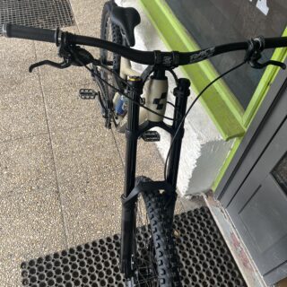 VTT DH Cube Two 15 Pro L Occasion Retré Magasin – Image 5